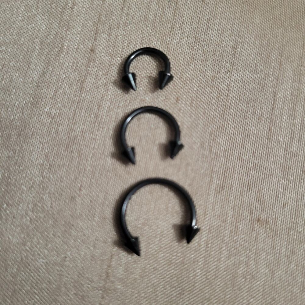 3 set 16 gauge 6 8 & 10mm horse shoe spiked stainless steel black septum rings